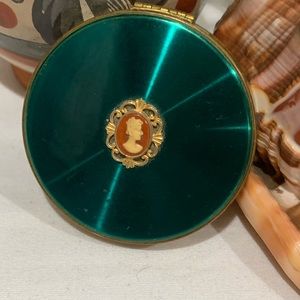 Jacqueline antique cameo powder compact